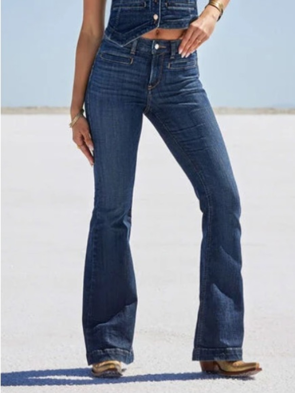 Ariat Women's High Rise Alex Flare Jeans